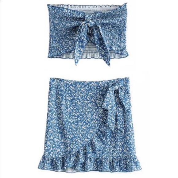 Goodnight Macaroon Other - Goodnight Macaroon 2 piece blue floral set